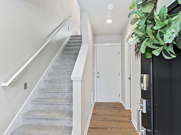4th image of 22929 80th Ave W #14C