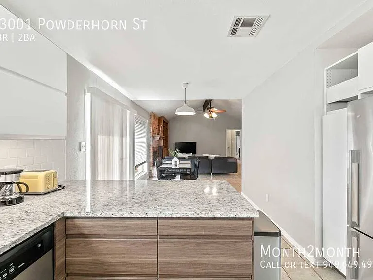 13001 Powderhorn St — Photo 5