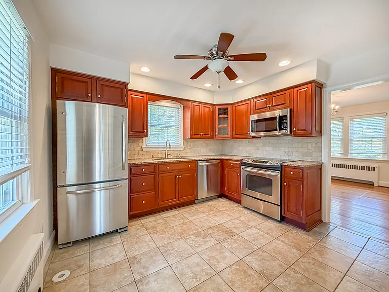 1237 Pine Grove Rd — Photo 12