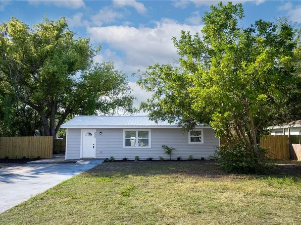 5444 70th Ln N, Saint Petersburg, FL 33709