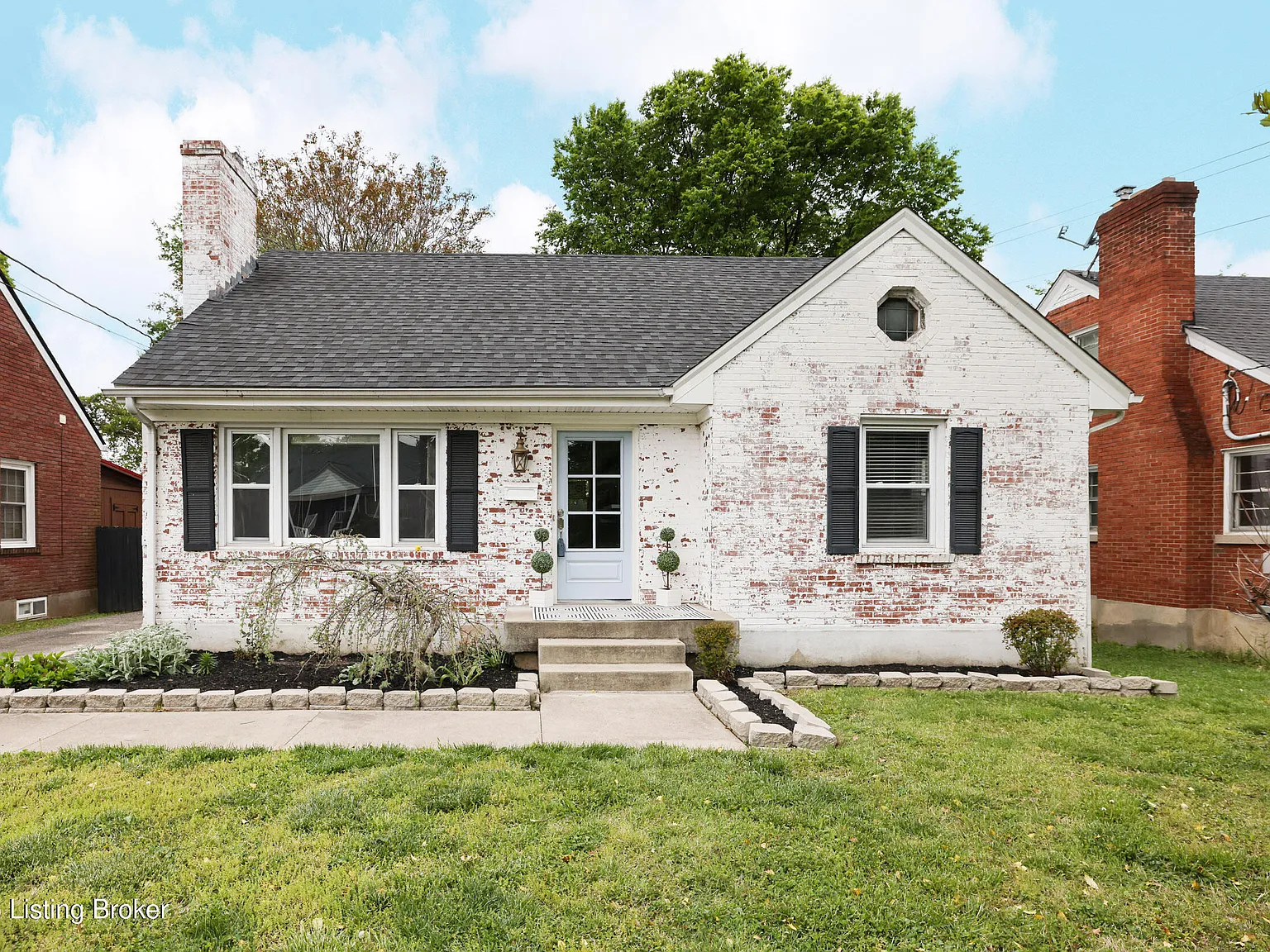 4 bed, 2.0 bath, 2700 sqft, $3,250 — Photo 3