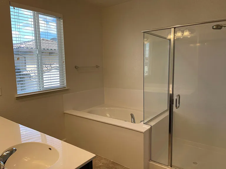 192 William Manly St #5 — Photo 6