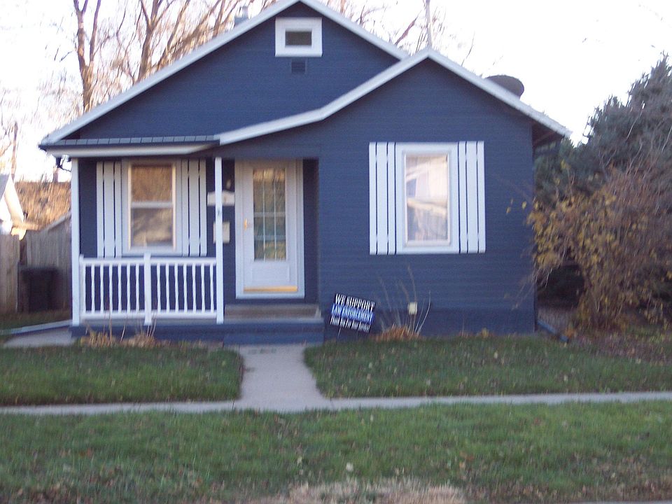 1st image of 110 W 28th St