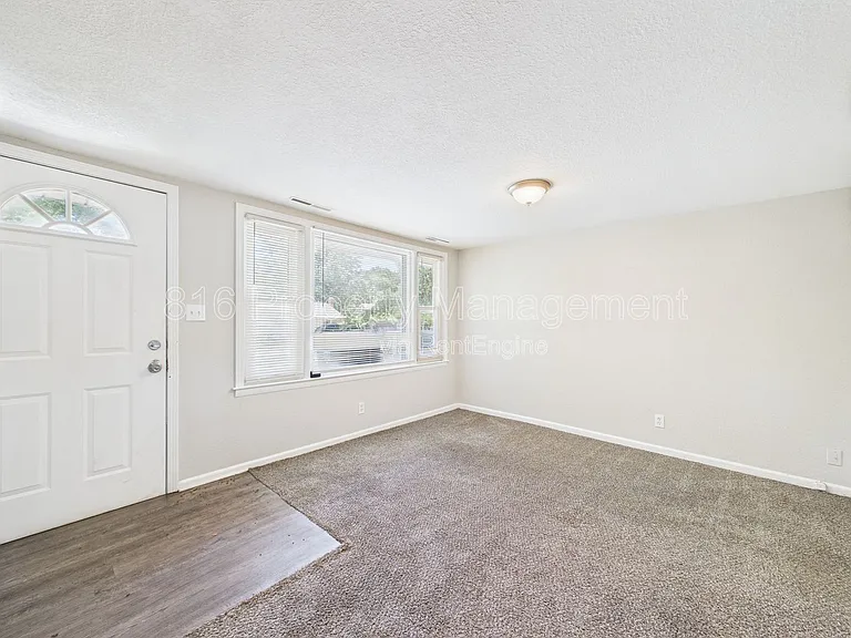 4321 N Lister Ave — Photo 15