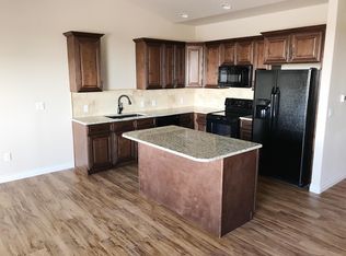 5527 Franklin Dr, Cheyenne, WY 82009