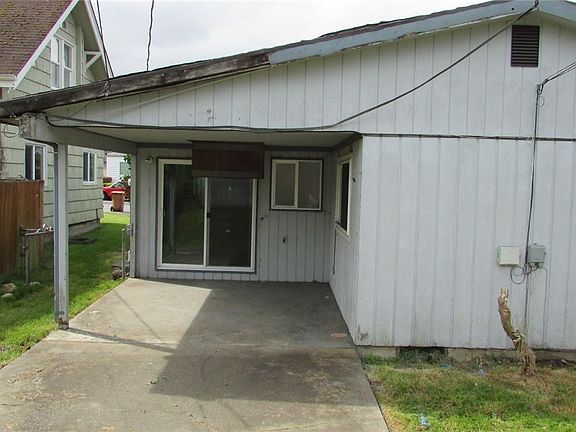 3rd image of 2911 S 15th St