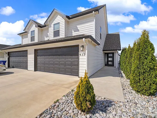 433 Dala Dr, Lindsborg, KS 67456