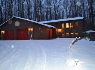 7004 Lakeview Cir, Rhinelander, WI 54501