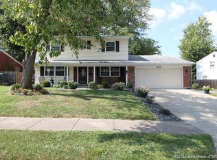 2713 Kaywood Dr, New Albany, IN 47150