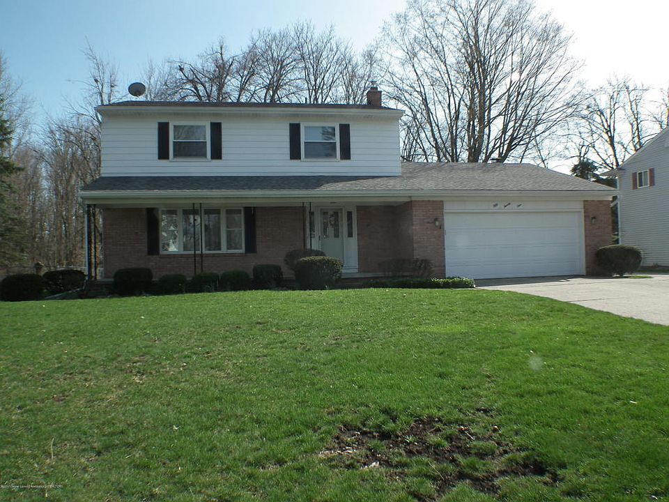 1st image of 5021 Applewood Dr