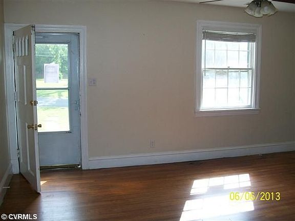 3rd image of 7349 Luck Ave