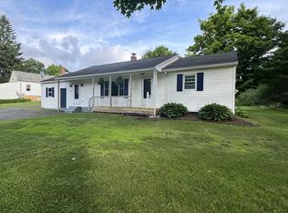 26 McPhetres Rd, Sangerville, ME 04479