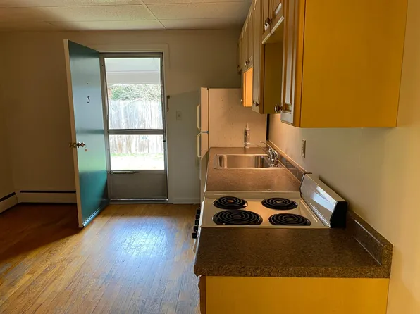832 W Areba Ave, Hershey, PA 17033