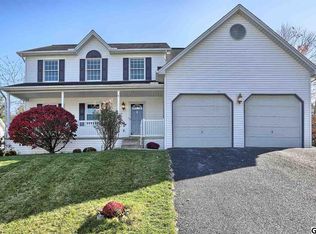 22 Windsor Way, Camp Hill, PA