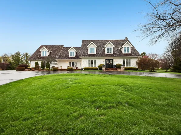 1980 Clover Dr, Inverness, IL 60067