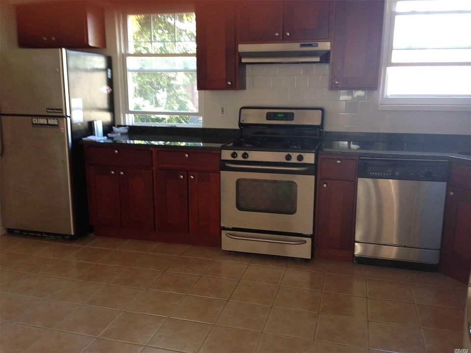 1st image of 6130 218th St