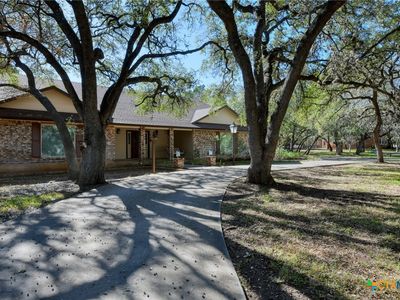 5 Trophy Ln, New Braunfels, TX, 78132