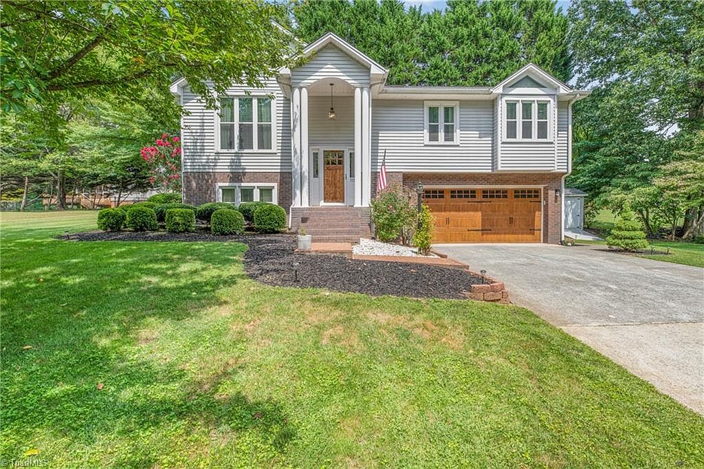 705 Old Barn Cir, Pilot Mtn, NC 27041 Zillow