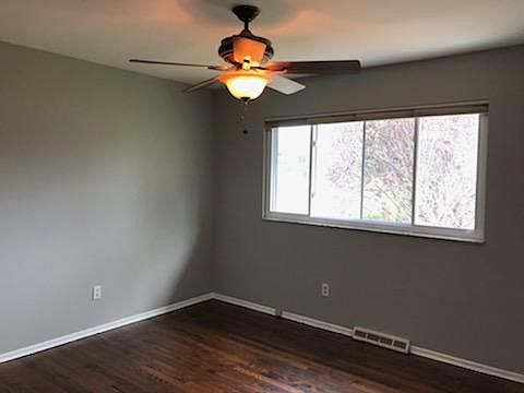 4th image of 272 Tapestry Dr