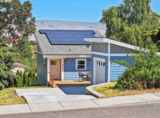 1605 E 19th St, The Dalles, OR 97058