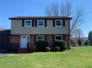 1313 Saint Clair St, Latrobe, PA 15650