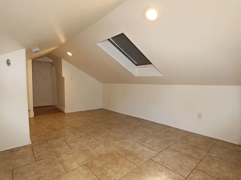 209 E Dale Ave — Photo 25