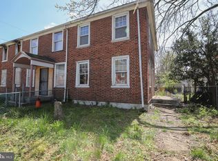 1128 N Octagon Rd, Camden, NJ 08104