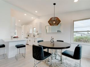 889 15th St, San Diego, CA 92154