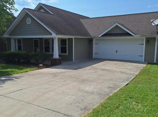 7739 Applecross Rd, Corryton, TN 37721