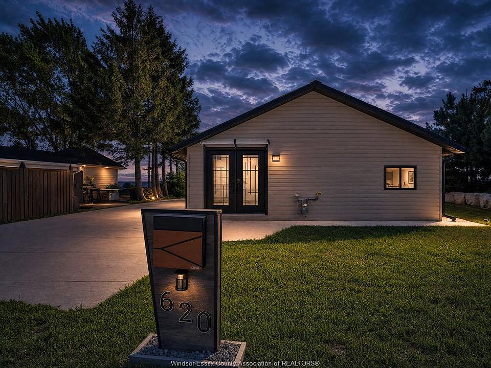 1st image of 620 Point Pelee Dr