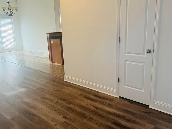 2nd image of 604 Stirling Bridge Dr