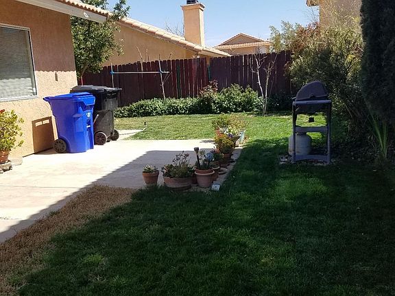 4th image of 12381 Glenwood Ln