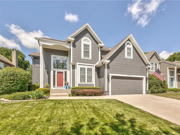 15478 S Acuff Ln, Olathe, KS 66062