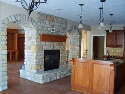 3rd image of 8734 Winding Creek Way