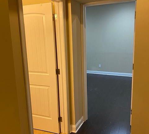 3rd image of 1325 N Franklin St #2B
