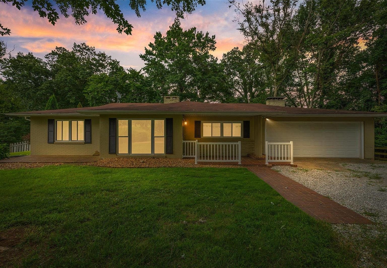 808 Reddick St, Perryville, MO 63775 MLS 23053166 Zillow