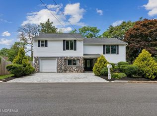6 Clover Street, Tinton Falls, NJ 07724