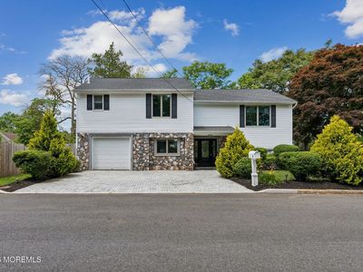 6 Clover Street, Tinton Falls, NJ, 07724