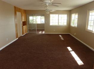 59122 Douglas Ln, Yucca Valley, CA 92284