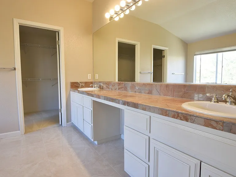4070 Carracci Ln — Photo 12