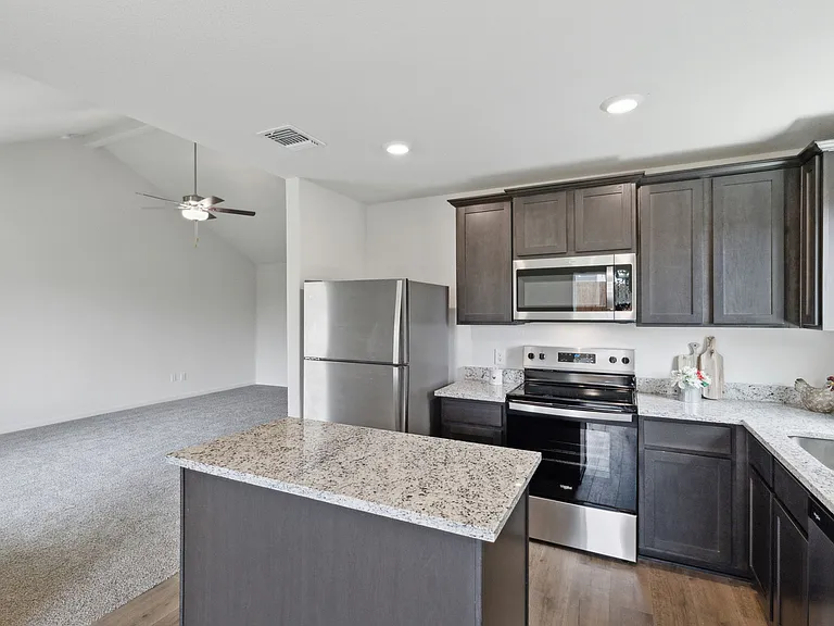 9945 Fighting Falcon Way — Photo 4