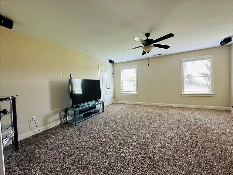 6125 Read Rd — Photo 35
