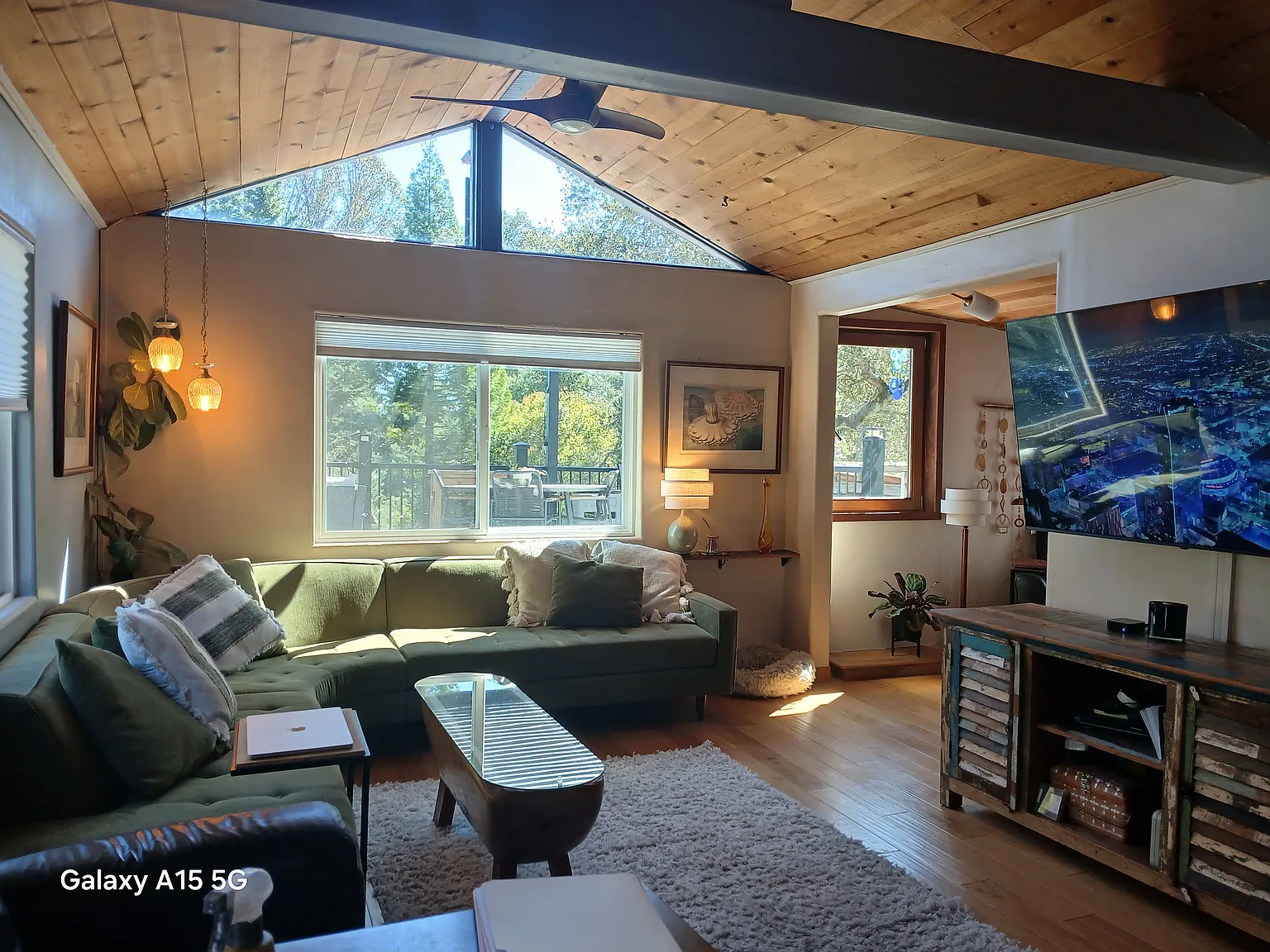 3 bed, 1450 sqft, $4,500 — Photo 3