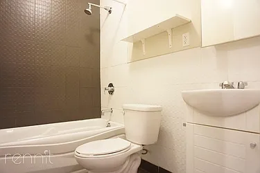 Rented by Rennit Inc.