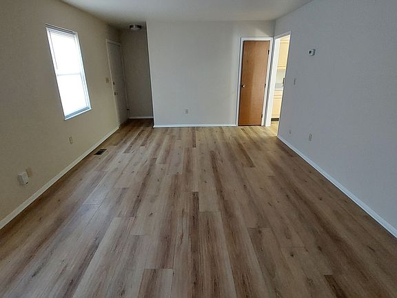 4th image of 3997 San Marino St