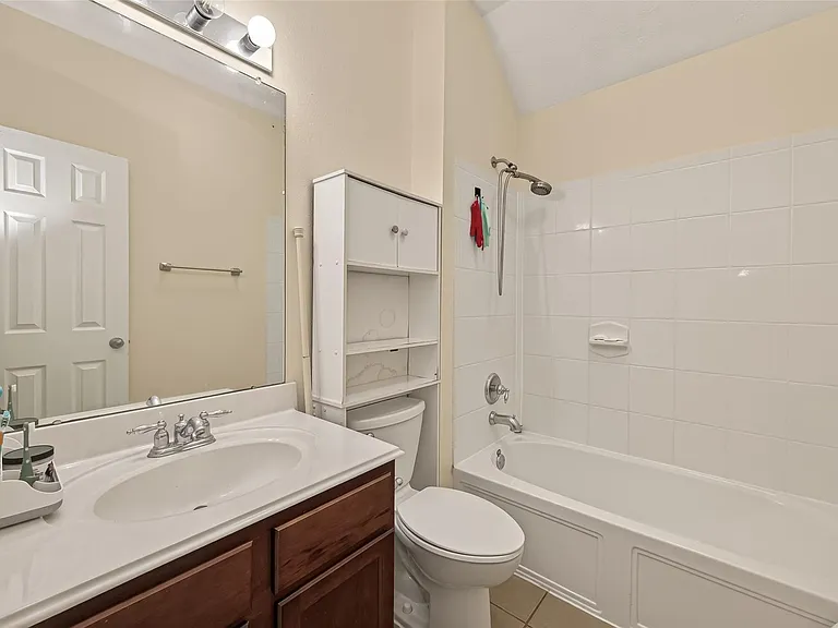 23222 Century Plant Dr — Photo 17