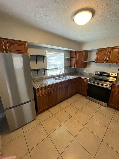 1st image of 1405 E Sewaha St APT B