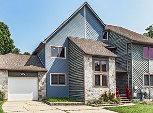 33 Foxtail Ct, Newark, DE 19711