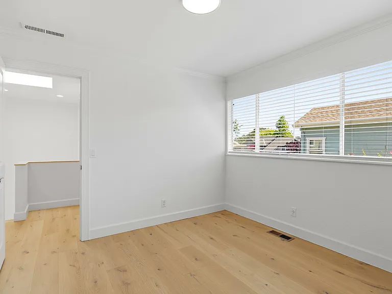 1104 Lautrec Ter — Photo 26