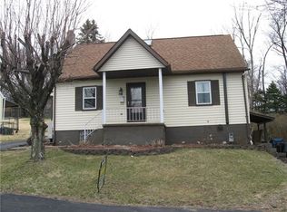 715 W Park Ave, Mount Pleasant, PA